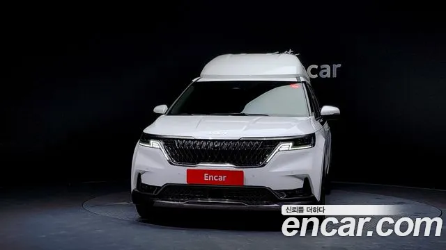 Kia Carnival 2022 thumb 4