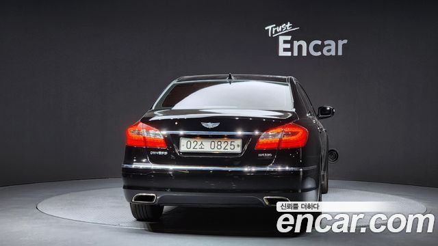 Hyundai Genesis 2013 thumb 5
