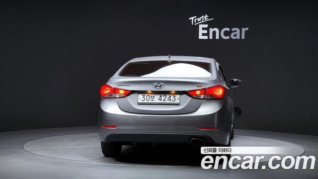 Hyundai Avante 2013 thumb 4