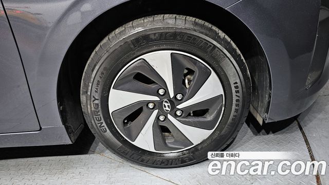 Hyundai IONIQ 6 2018 thumb 6