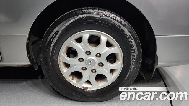 Hyundai Starex 2013 thumb 5