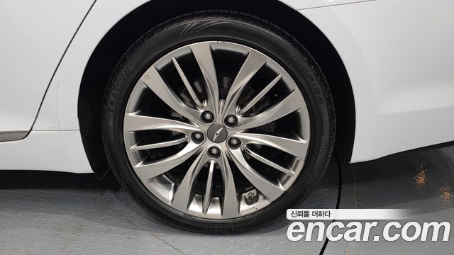 Genesis G80 2016 thumb 5