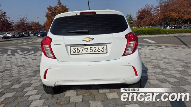 Chevrolet Spark 2018 thumb 5
