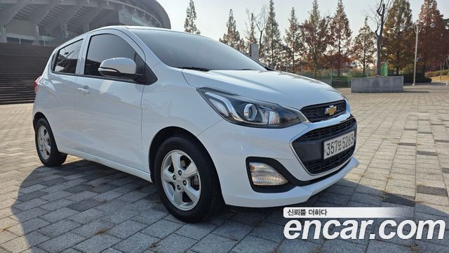Chevrolet Spark 2018 thumb 10