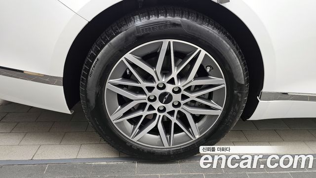 Genesis G80 2024 thumb 6
