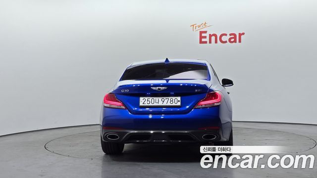Genesis G70 2019 thumb 5
