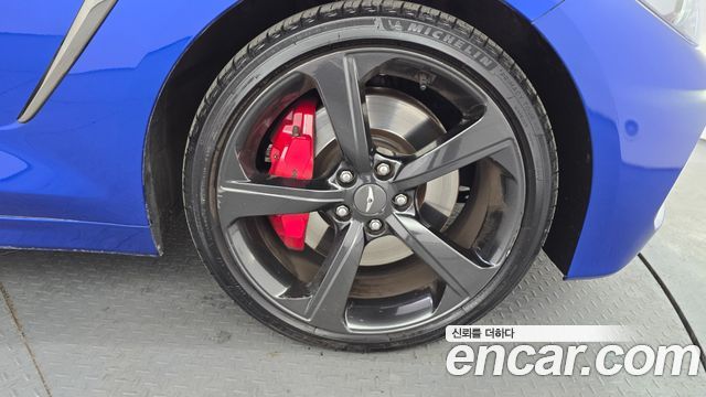Genesis G70 2019 thumb 6