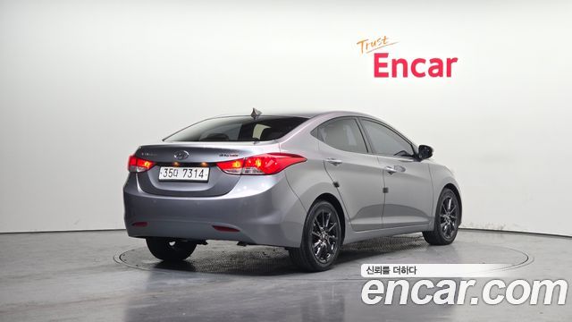 Hyundai Avante 2011 thumb 3