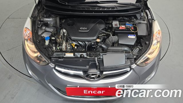 Hyundai Avante 2011 thumb 7
