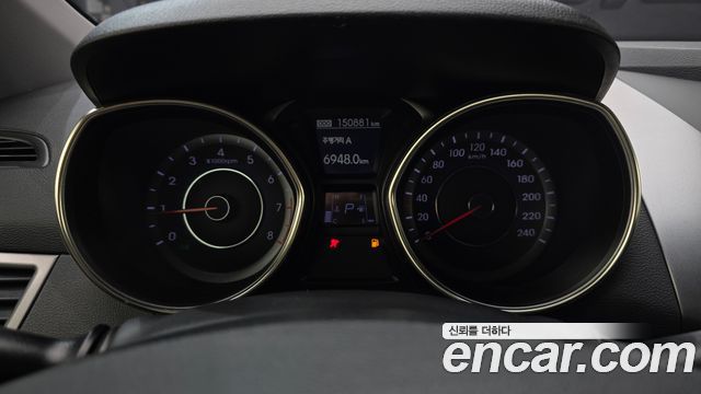 Hyundai Avante 2011 thumb 9