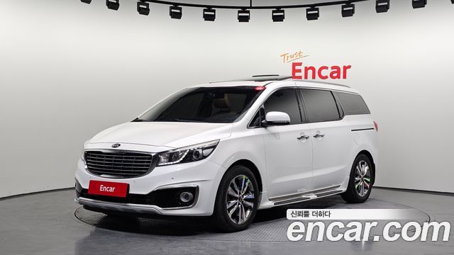 Kia Carnival 2015 thumb 2