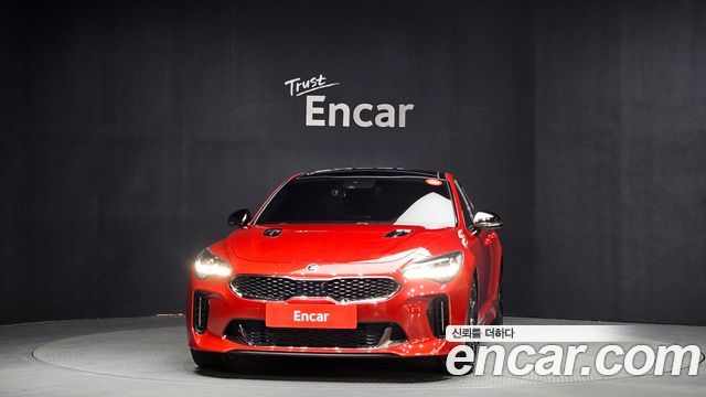 Kia Stinger 2017 thumb 4