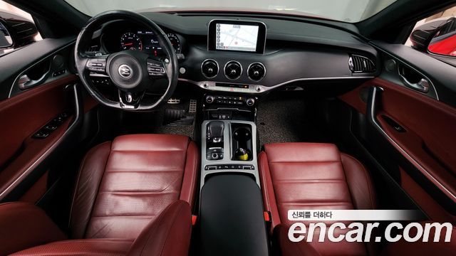 Kia Stinger 2017 thumb 8