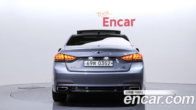 Genesis G80 2016 thumb 4