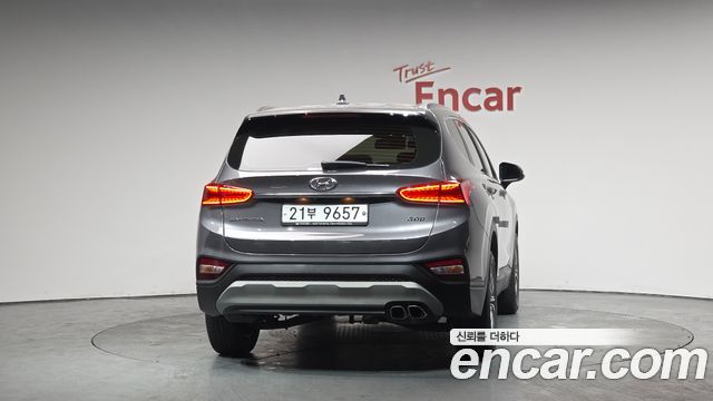 Hyundai Santa Fe 2019 thumb 5