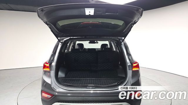 Hyundai Santa Fe 2019 thumb 12