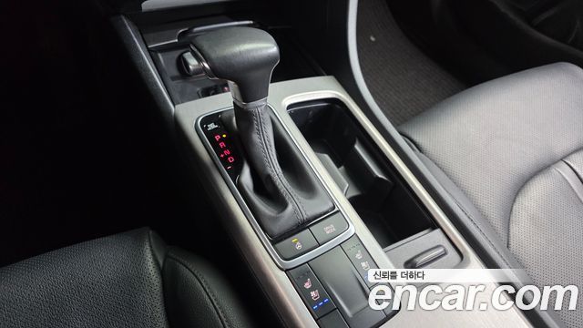 Kia K5 2018 thumb 10