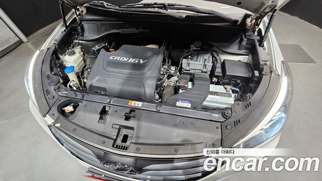 Hyundai Santa Fe 2016 thumb 7