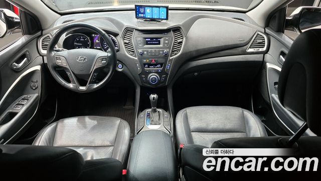 Hyundai Santa Fe 2016 thumb 8