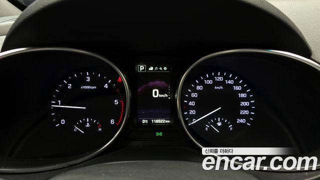 Hyundai Santa Fe 2016 thumb 9