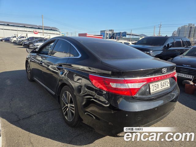 Hyundai Grandeur 2012 thumb 5