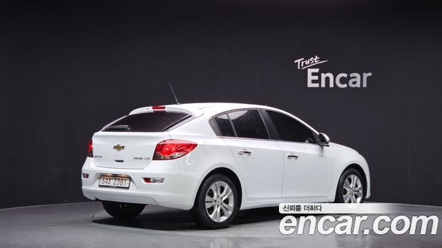 Chevrolet Cruze 2014 thumb 3