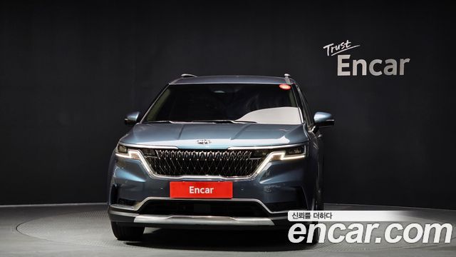Kia Carnival 2021 thumb 3