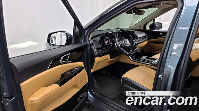 Kia Carnival 2021 thumb 10