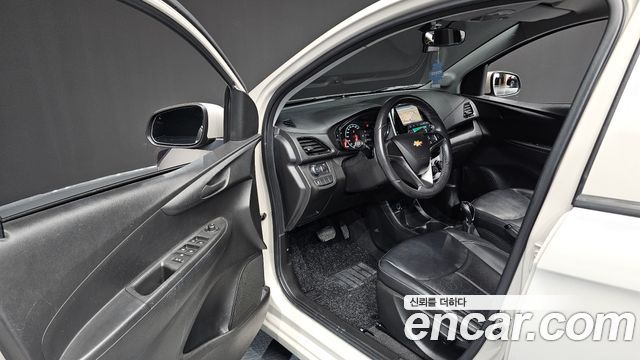 Chevrolet Spark 2016 thumb 11