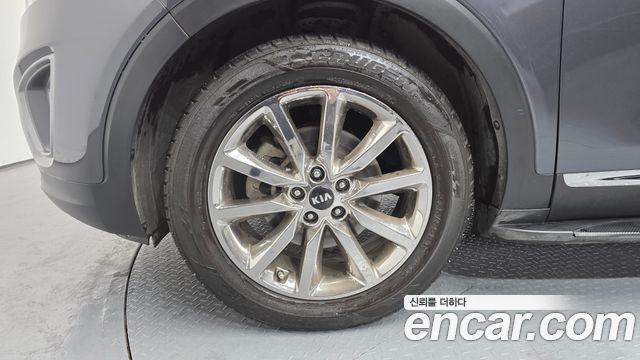 Kia Sorento 2015 thumb 5