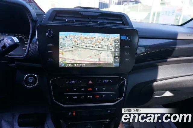 SsangYong Tivoli 2023 thumb 12
