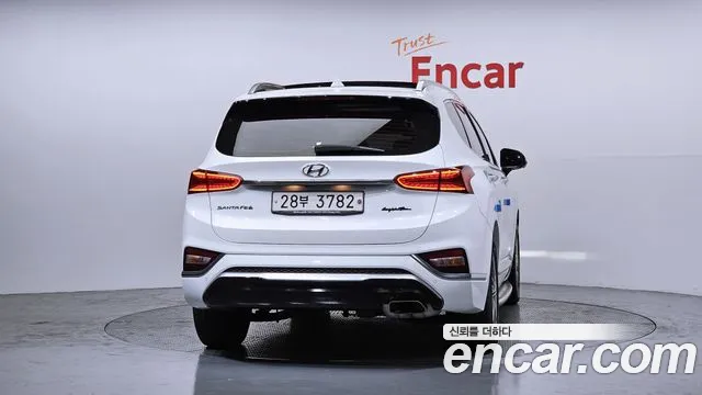 Hyundai Santa Fe 2019 thumb 5