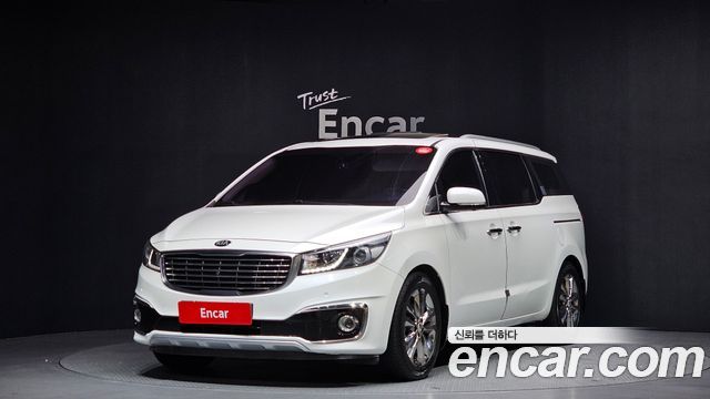 Kia Carnival 2017 thumb 2