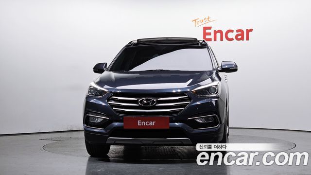 Hyundai Santa Fe 2018 thumb 4
