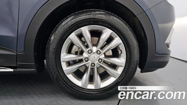 Hyundai Santa Fe 2018 thumb 6