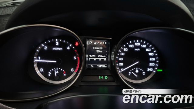 Hyundai Santa Fe 2018 thumb 9