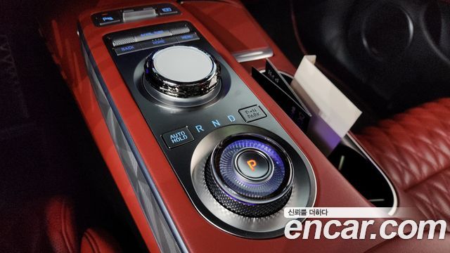 Genesis GV70 2022 thumb 9