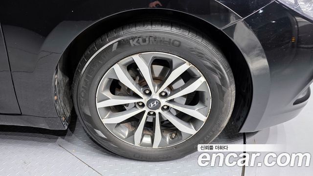Hyundai Grandeur 2011 thumb 6