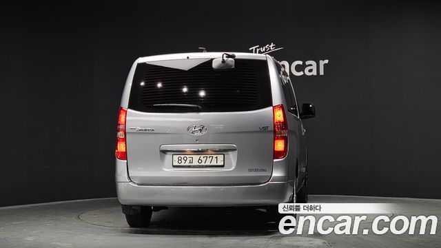 Hyundai Starex 2017 thumb 5