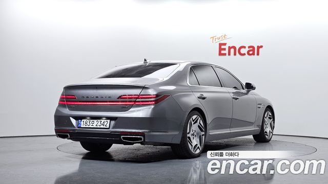 Genesis G90 2020 thumb 3
