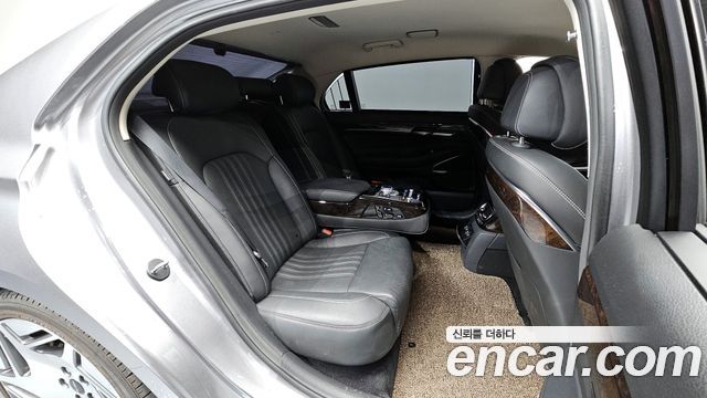 Genesis G90 2020 thumb 12