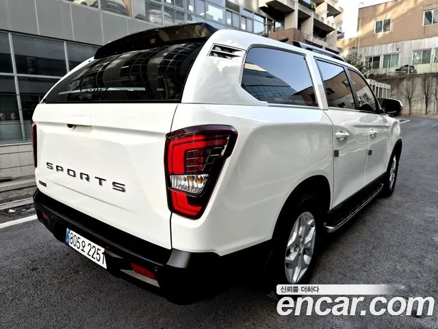 SsangYong Rexton 2022 thumb 4