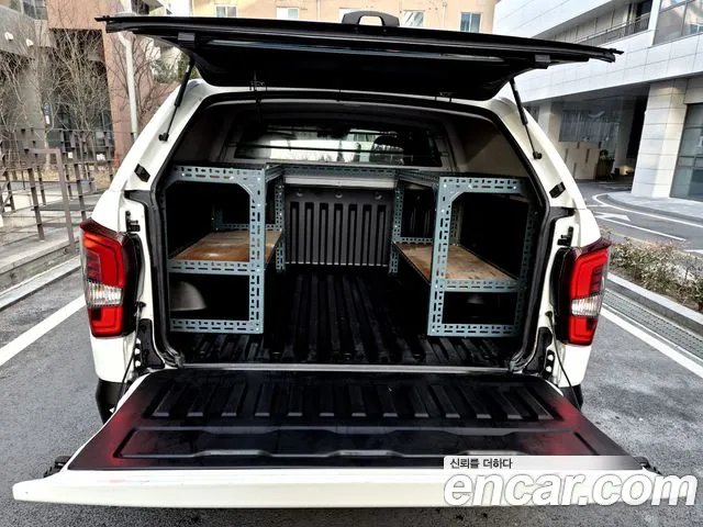 SsangYong Rexton 2022 thumb 8