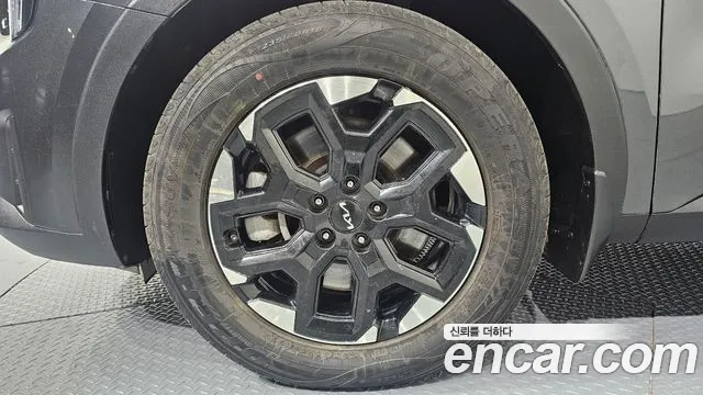 Kia Sorento 2023 thumb 5