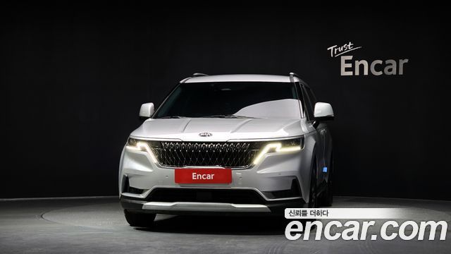Kia Carnival 2021 thumb 4