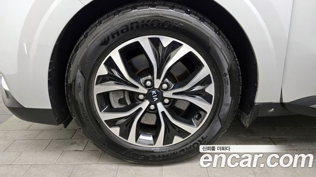 Kia Carnival 2021 thumb 6