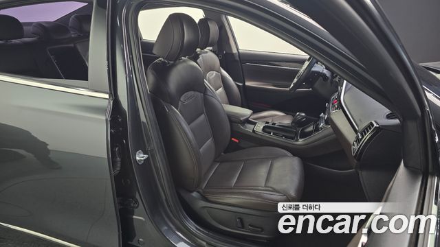 Hyundai Grandeur 2017 thumb 11