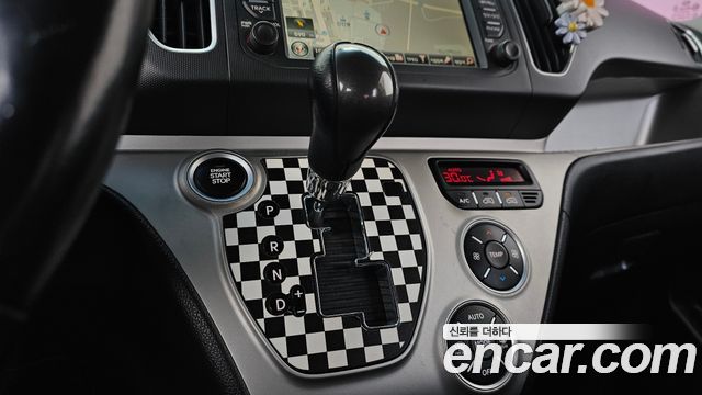 Kia Ray 2013 thumb 10