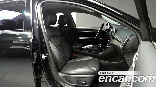 Hyundai Grandeur 2017 thumb 11