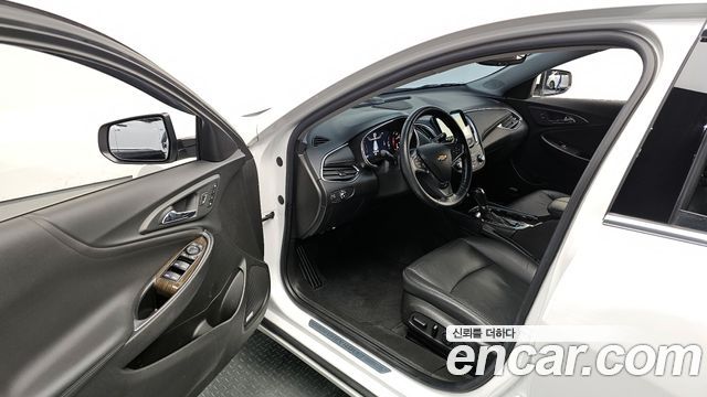 Chevrolet Malibu 2020 thumb 12